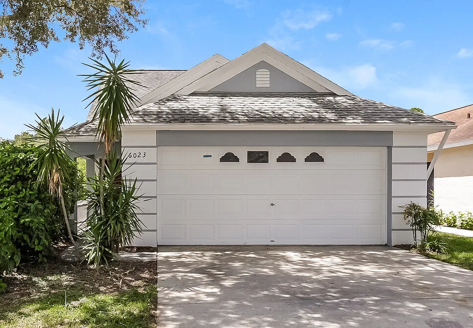6023 Sand Key Ln