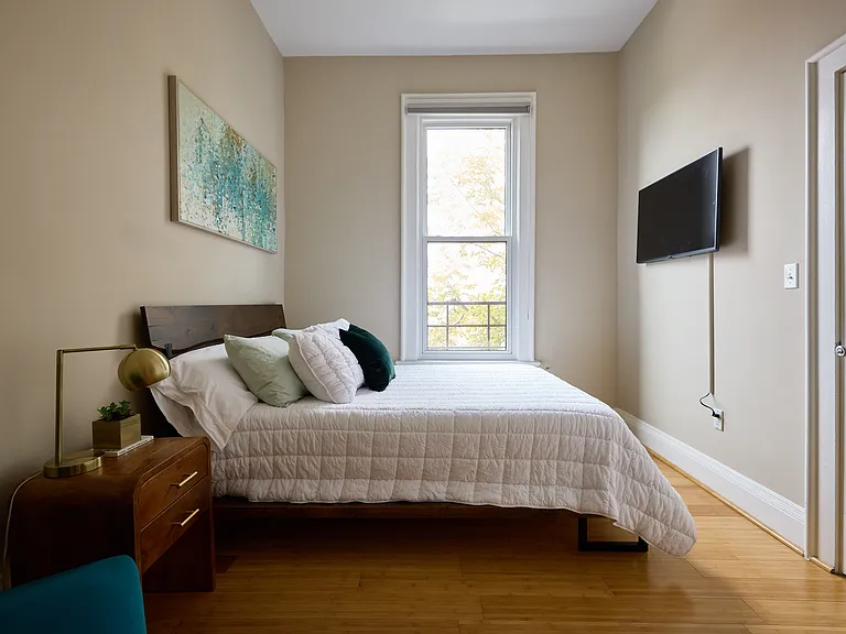 440 Hopkins St #2 — Photo 6