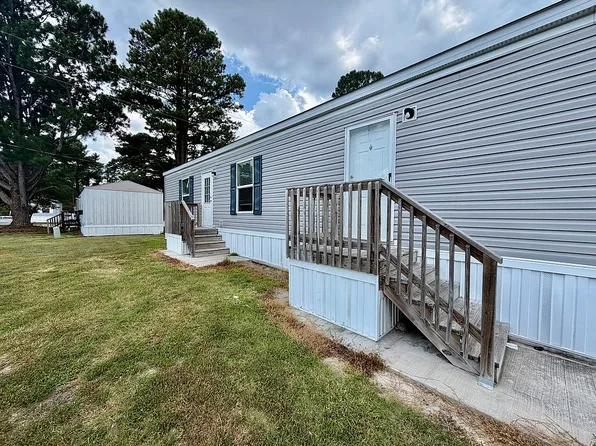 354 Helen St, Jacksonville, NC 28546