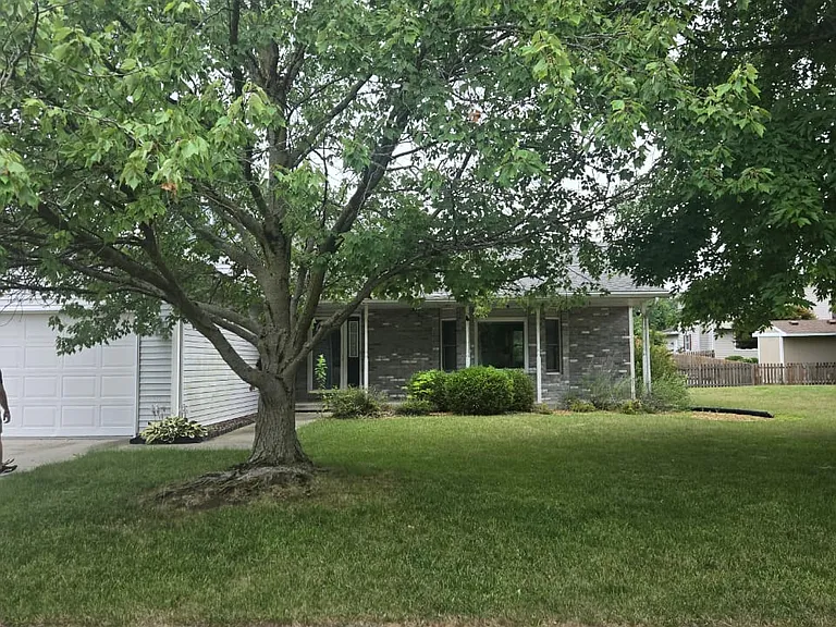 1211 Vista View Ct — Photo 45