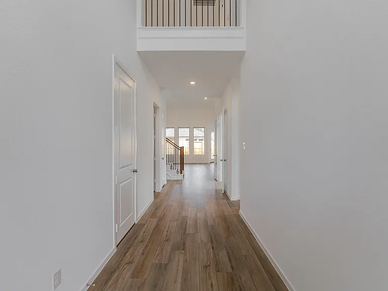 21803 Echo Bay Ct — Photo 2