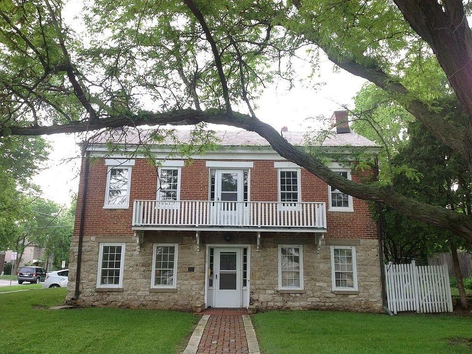 View from Iowa Avenue
