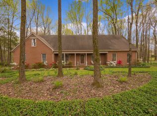 100 Crestridge Dr, Jackson, TN 38305