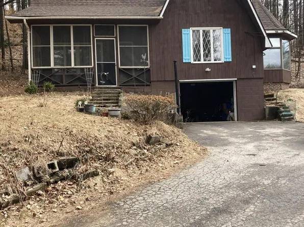 676 County Route 25, Malone, NY 12953