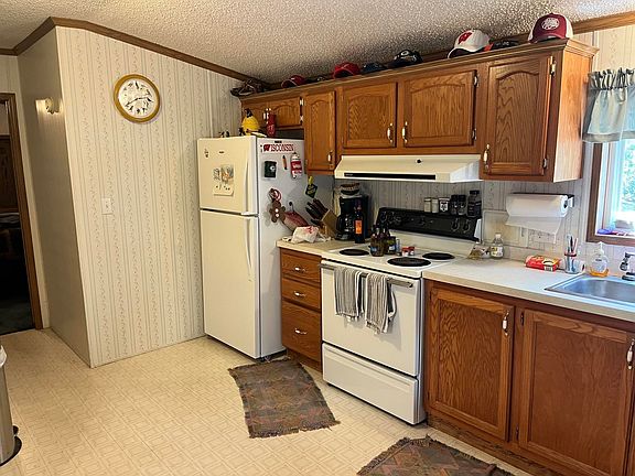 4th image of 1152 S Chicago Ln