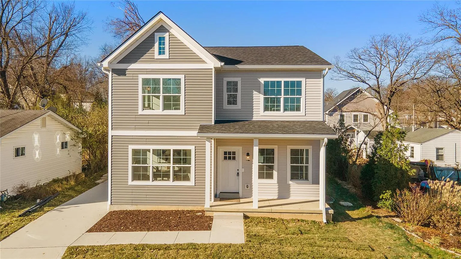 409 Caroline Ave photo 1