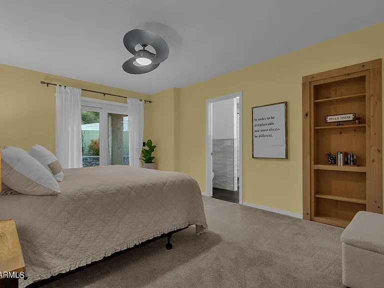 4611 E Desert Dr — Photo 33