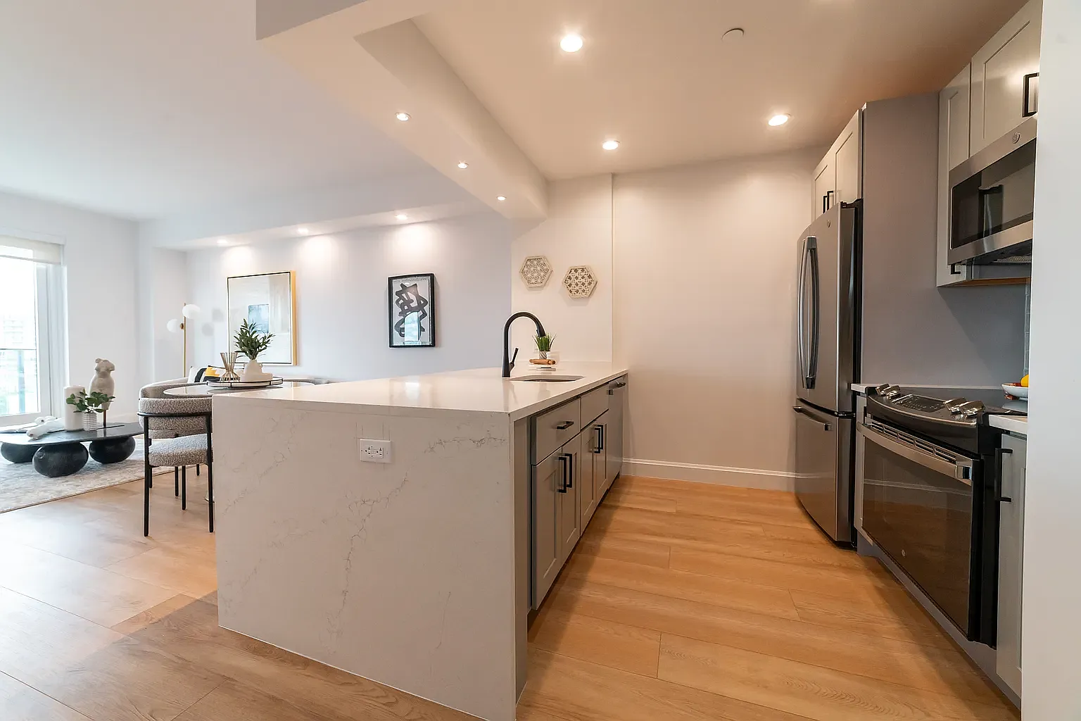 3745 Riverdale Avenue — Photo 4