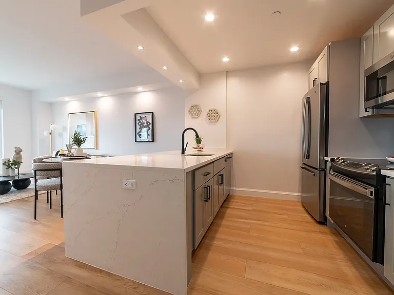 3745 Riverdale Ave #2 — Photo 4