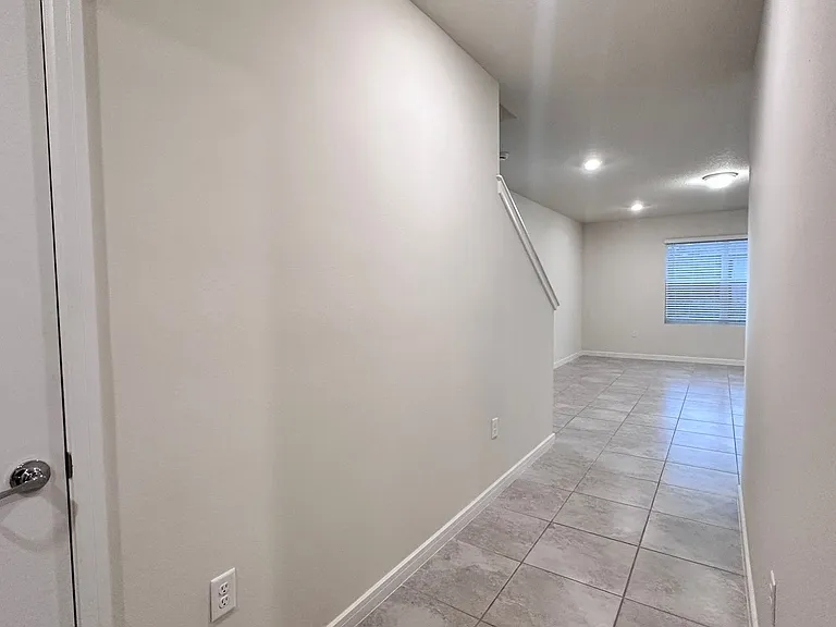 3074 Green Park Dr — Photo 5