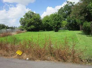 2124 Russell St, Houston, TX 77026