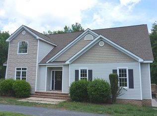 10308 Jamestown Rd, Ashland, VA 23005