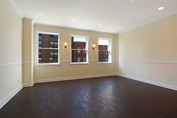 Rented by Corcoran | media 33