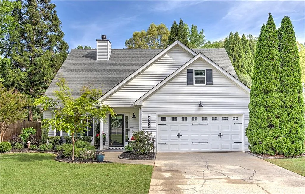 5425 Harris Creek Dr photo 1