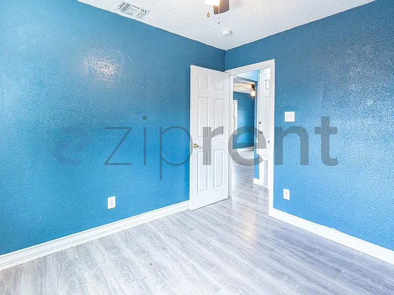 1411 Sanco St — Photo 19
