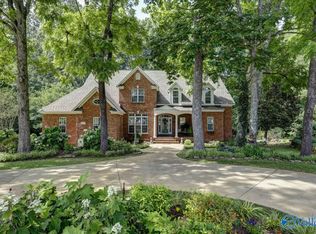 18847 Cypress Point Dr, Athens, AL 35613