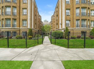 1528 W Fargo Ave #1N, Chicago, IL 60626