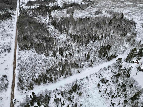 4th image of N Rock 38th Road Southeast Rd #40