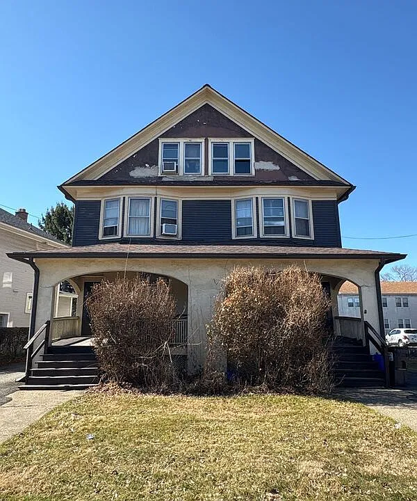 17-19 Welles St #17A