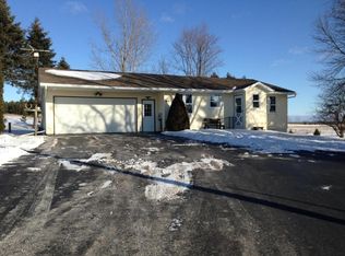 9903 Menchalville Rd, Reedsville, WI 54230