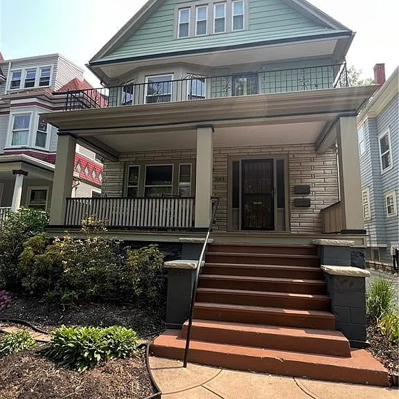 543 Potomac Ave — Photo 3
