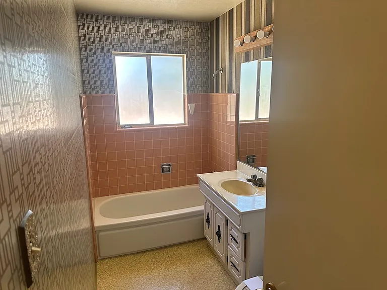 795 Blanchard Way — Photo 9