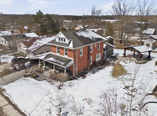 36 Ermatinger St, Selwyn, ON K0L 2H0