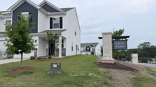 100 Luzu Way Photo 1