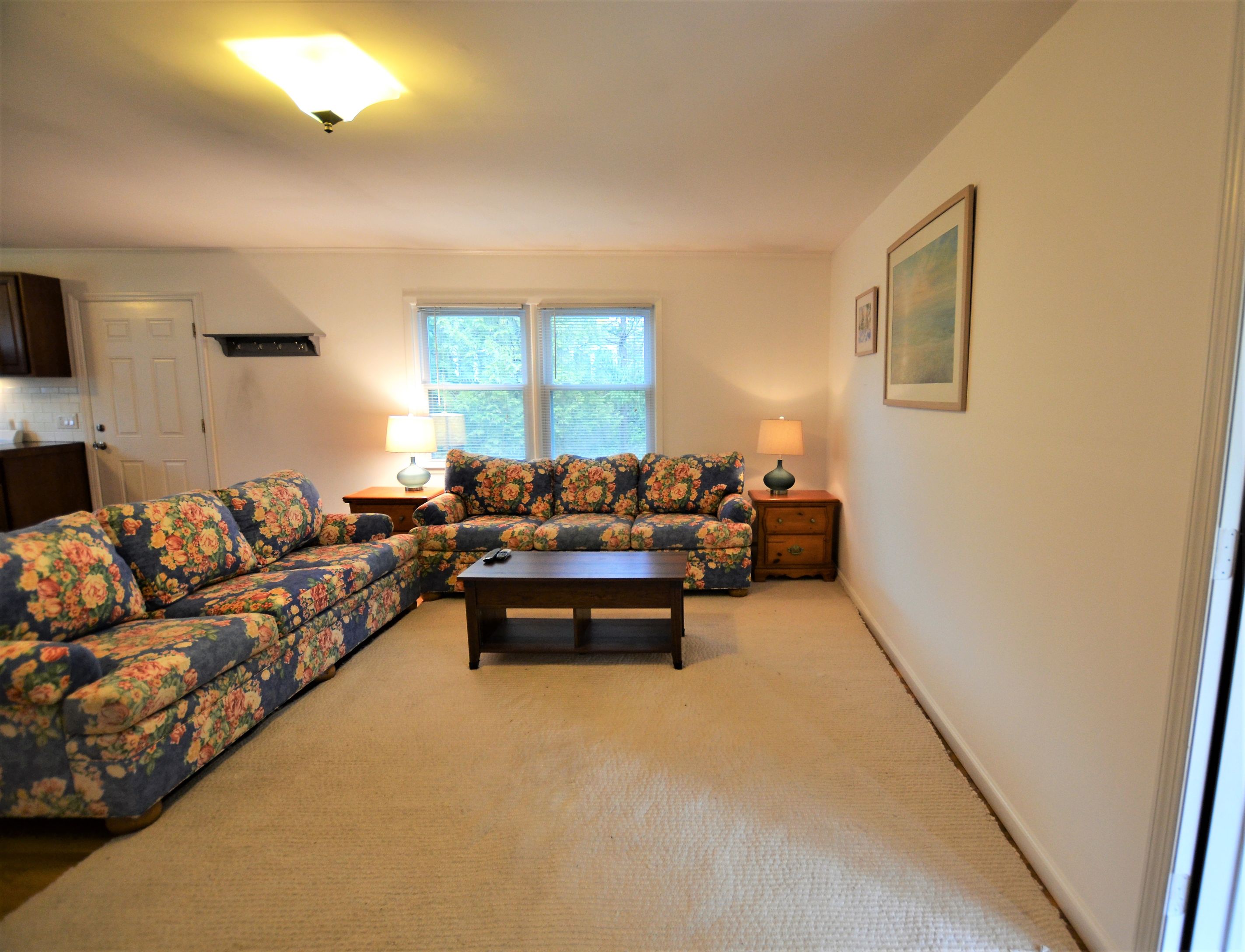 13 Argonne Rd W, Hampton Bays, NY 11946 Out East