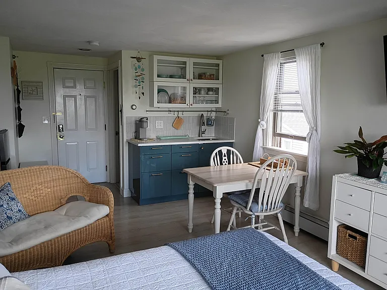 415 Ocean Blvd — Photo 3
