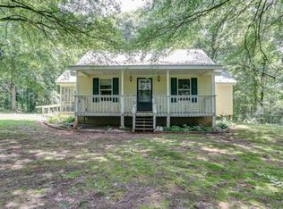 1037 Cowart Rd, Dawsonville, GA 30534