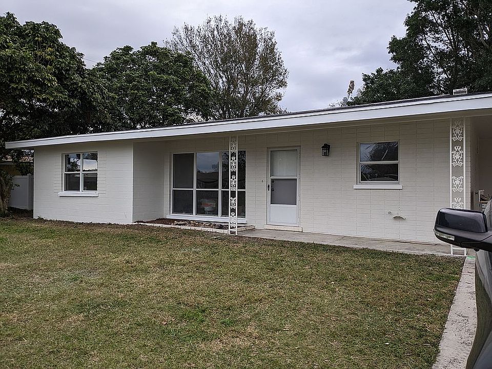 2nd image of 4343 Maceachen Blvd