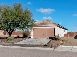 696 W Echo Mesa Dr, Green Valley, AZ 85614