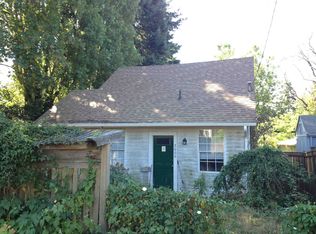 2009 NE 102nd St, Seattle, WA 98125