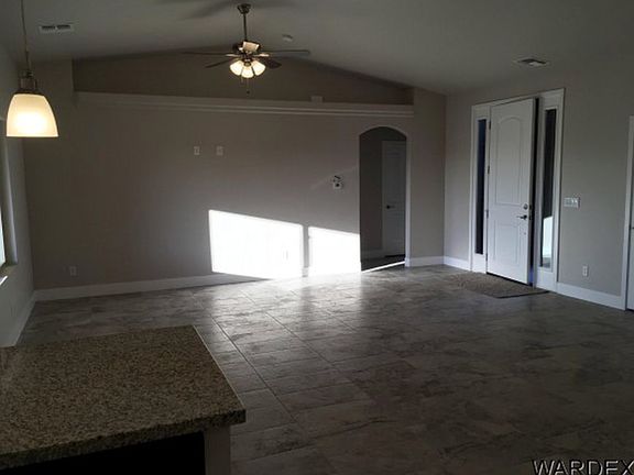 2nd image of 3013 N Jerome St