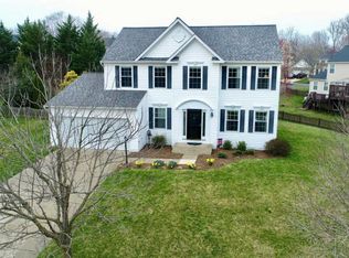 517 Rosemary Ln, Purcellville, VA 20132