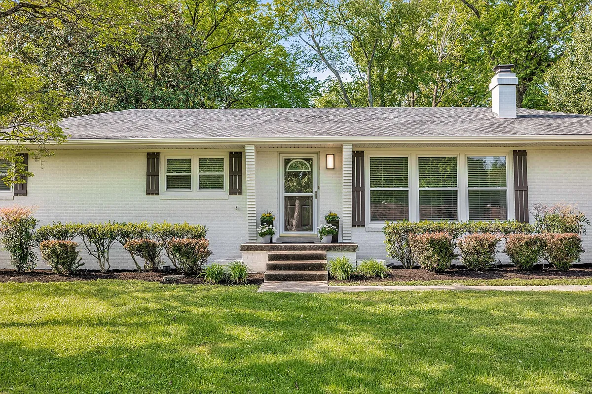 Building Photo - 907 Elliott Dr