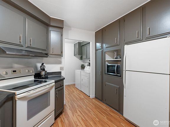 5th image of 5516 Chelan Lane SE