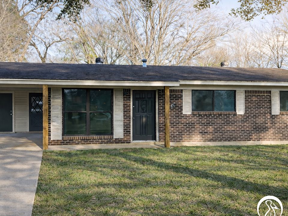 1st image of 714 Wallace Dean Rd