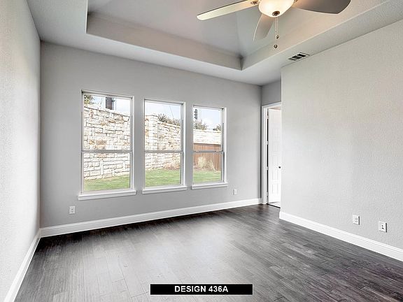 4th image of 4561 Tall Knight Ln