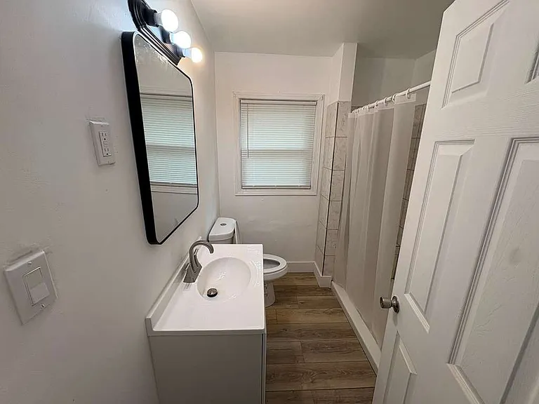 2928 Diana Dr SW — Photo 4
