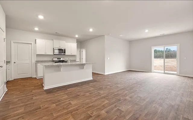 241 Sweet Cherry Ln — Photo 11