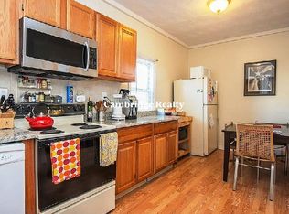 1101 Cambridge St #1J, Cambridge, MA 02139
