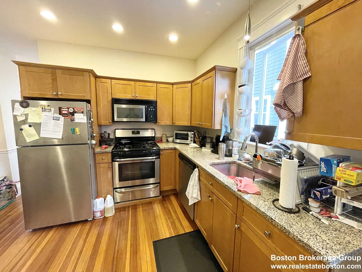 3 bed, $4,500 — Photo 1