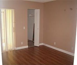 1st image of 506 Meadows Cir