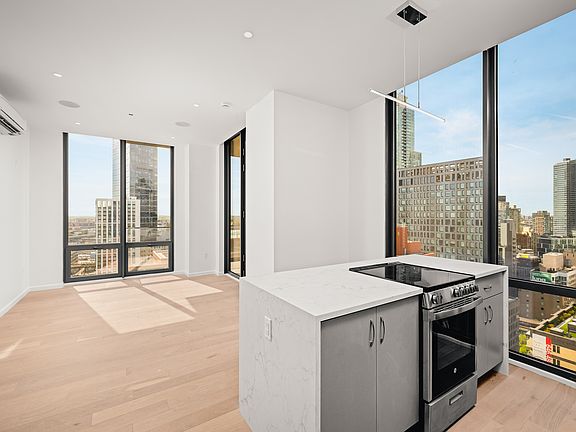 3rd image of 41-15 24th St #931