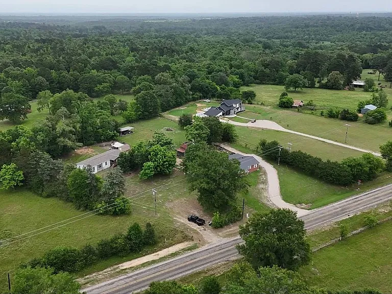 6872 FM 1252 W — Photo 20
