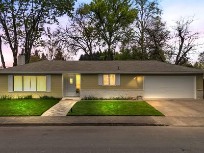 290 Tanglewood Dr, Jefferson, OR, 97352