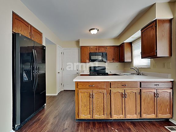 3rd image of 3367 Woodlyn Hills Dr