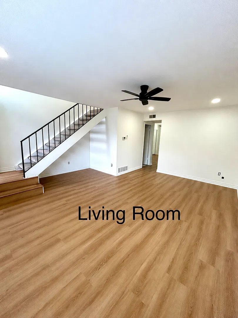 Freshly Updated Split Level 2 Bedroom/2 Bath Home with Community Amenities — Photo 3